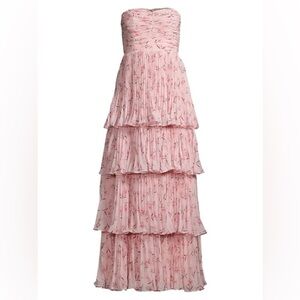 Fame and Partners Tiered Floral Dress